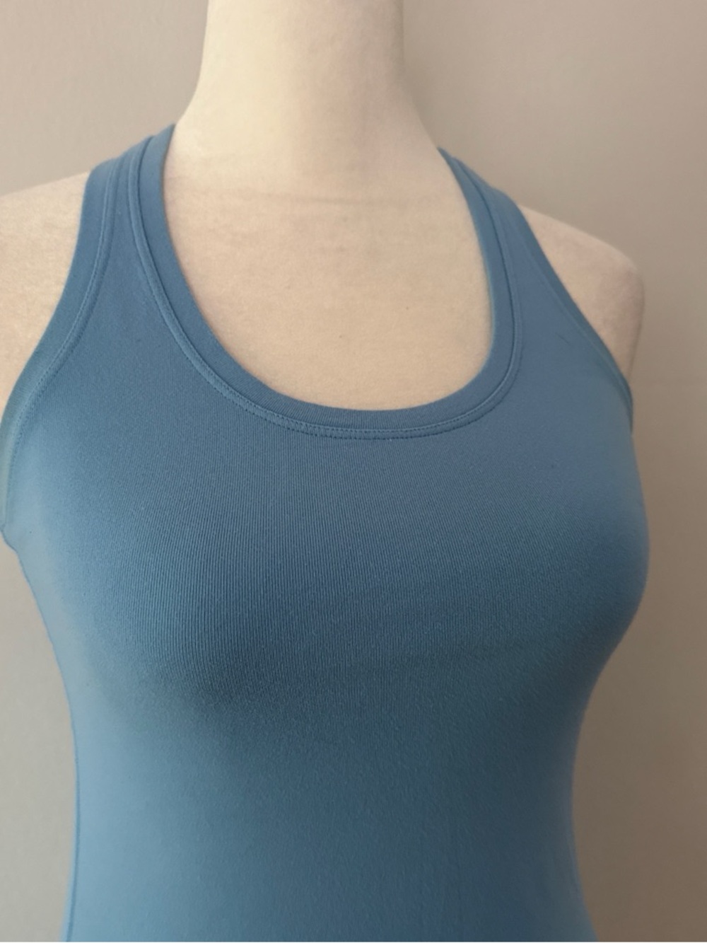 Lululemon Racer Back Tank Top - Picture 2 of 4